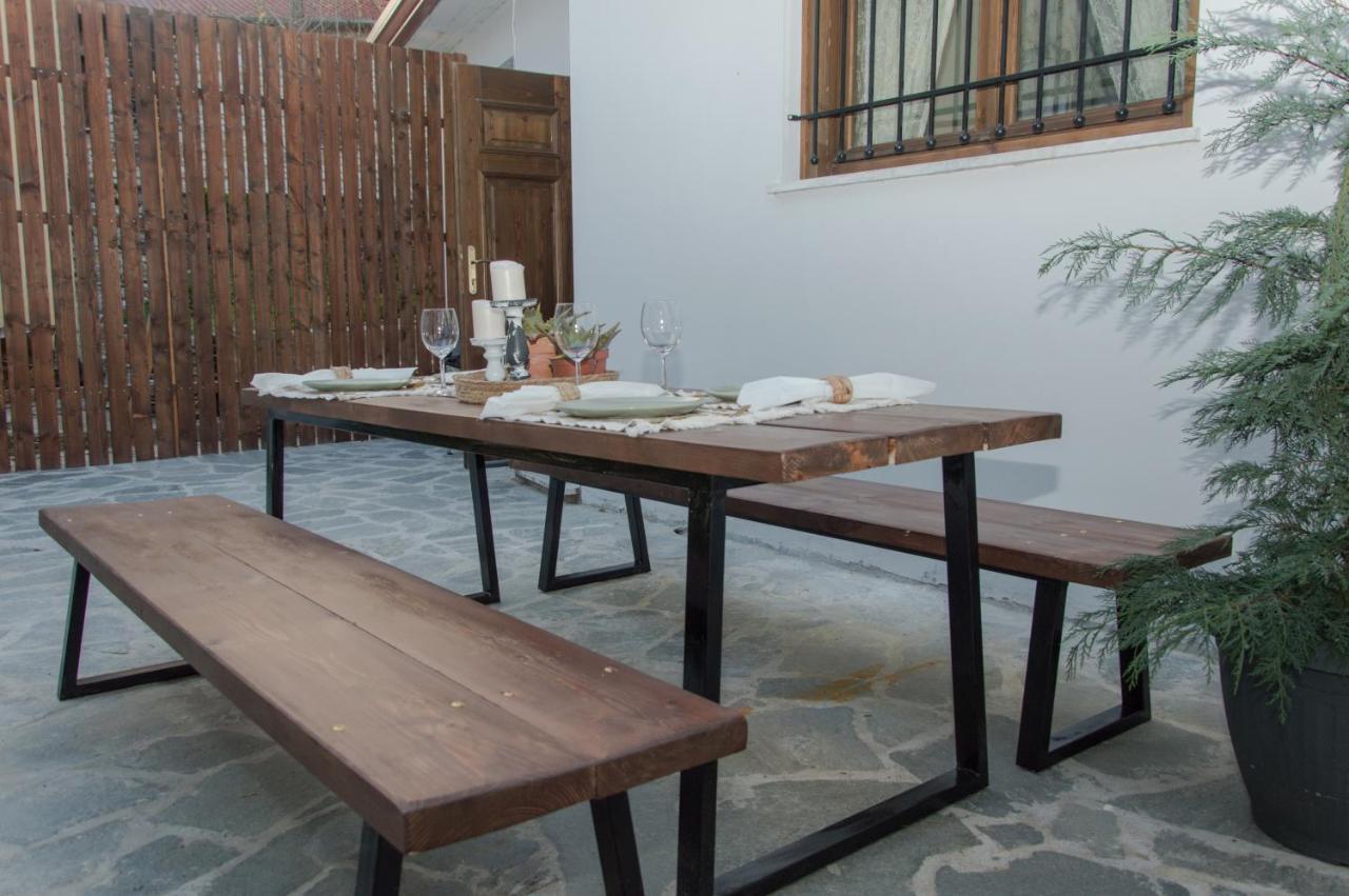 Locanta Villa